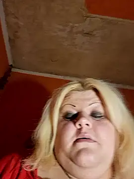 Snapshot of ducicsajsziii chatting on 03/16/25, 01:49 ducicsajsziii online show from 03/16/25, 01:49