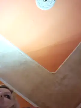 Snapshot of ducicsajsziii chatting on 11/10/25, 07:46 ducicsajsziii online show from 11/10/25, 07:46