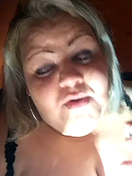 ducicsajsziii online show from 01/18/26, 04:44