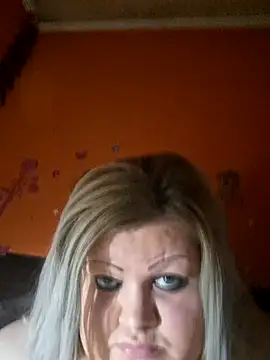 ducicsajsziii online show from 02/05/26, 08:02