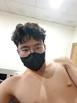 Gwencloudy online show from 03/01/26, 04:09