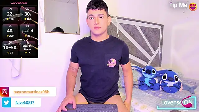 Snapshot of niall_falcon chatting on 02/24/26, 01:14 niall falcon online show from 02/24/26, 01:14