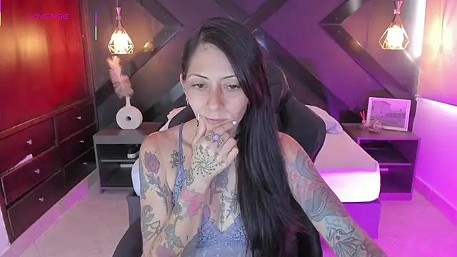 dark gotica online show from 09/30/25, 07:08