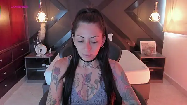 dark gotica online show from 10/09/25, 07:12