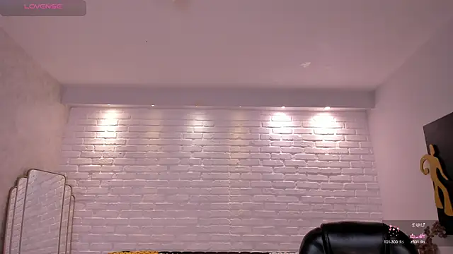 AmyWalker  online show from 03/20/25, 04:20