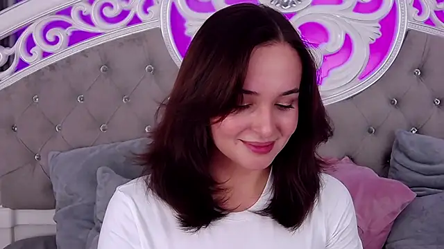 MeIisaLove online show from 11/09/25, 03:10