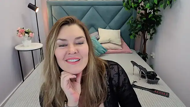 Adele Russo online show from 03/01/26, 04:42