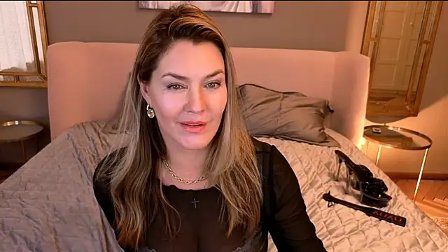 Snapshot of Adele_Russo chatting on 08/01/26, 05:23 Adele Russo online show from 08/01/26, 05:23