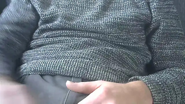 Snapshot of Yummybooblover chatting on 12/22/24, 10:49 Yummybooblover online show from 12/22/24, 10:49