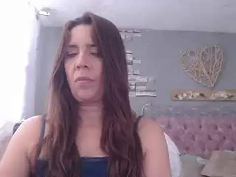 Snapshot of Victoria_meester chatting on 12/14/24, 04:52 Victoria meester online show from 12/14/24, 04:52