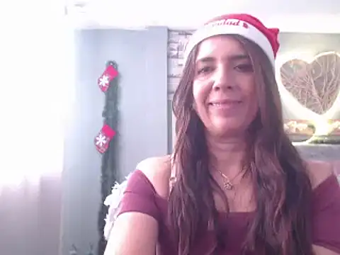 Snapshot of Victoria_meester chatting on 12/17/24, 01:05 Victoria meester online show from 12/17/24, 01:05