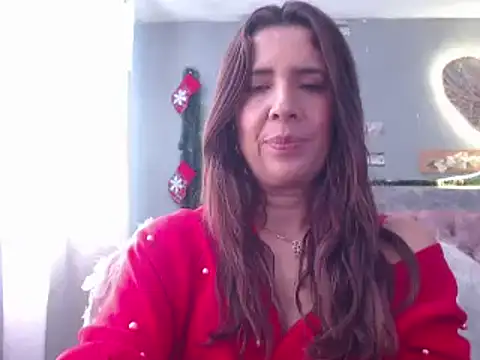 Snapshot of Victoria_meester chatting on 12/18/24, 02:17 Victoria meester online show from 12/18/24, 02:17