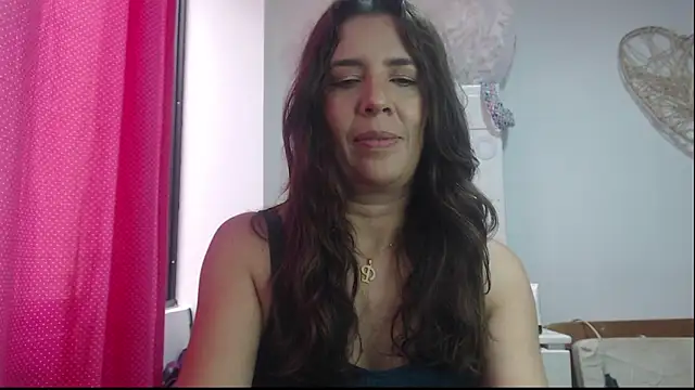 Snapshot of Victoria_meester chatting on 01/28/25, 03:35 Victoria meester online show from 01/28/25, 03:35