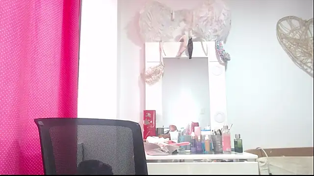 Snapshot of Victoria_meester chatting on 02/07/25, 03:08 Victoria meester online show from 02/07/25, 03:08