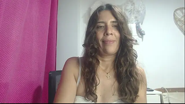 Snapshot of Victoria_meester chatting on 02/08/25, 11:55 Victoria meester online show from 02/08/25, 11:55