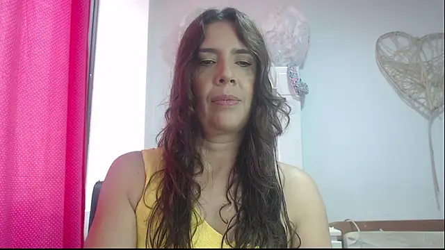 Snapshot of Victoria_meester chatting on 02/13/25, 03:03 Victoria meester online show from 02/13/25, 03:03