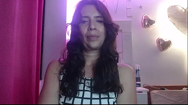 Snapshot of Victoria_meester chatting on 02/27/25, 10:20 Victoria meester online show from 02/27/25, 10:20