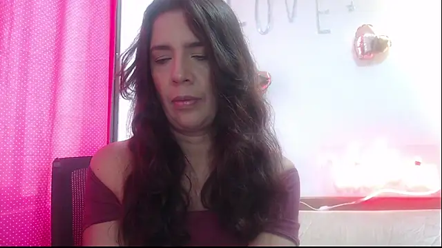 Snapshot of Victoria_meester chatting on 03/07/25, 02:56 Victoria meester online show from 03/07/25, 02:56