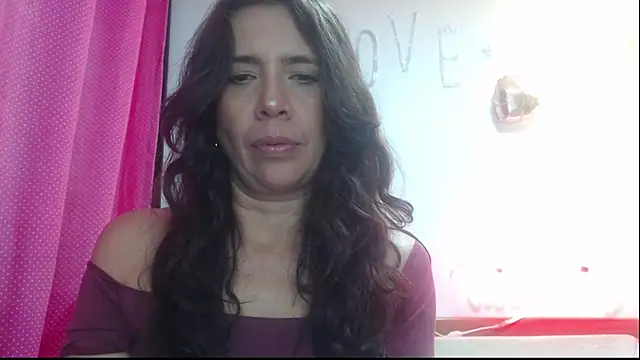 Snapshot of Victoria_meester chatting on 03/07/25, 10:32 Victoria meester online show from 03/07/25, 10:32
