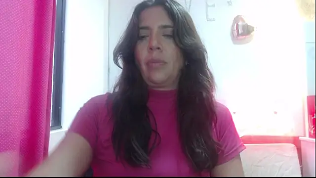 Snapshot of Victoria_meester chatting on 03/12/25, 08:52 Victoria meester online show from 03/12/25, 08:52