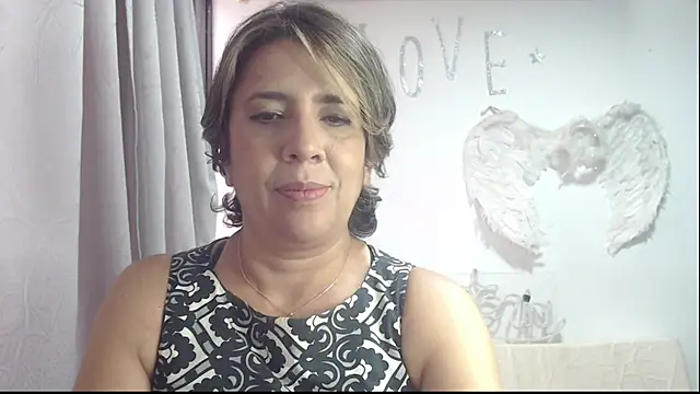 Snapshot of Victoria_meester chatting on 09/19/25, 08:20 Victoria meester online show from 09/19/25, 08:20