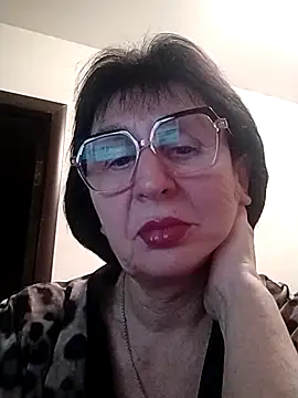 AlbinaXPretty online show from 02/05/25, 07:20