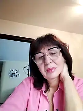 AlbinaXPretty online show from 10/16/25, 08:26