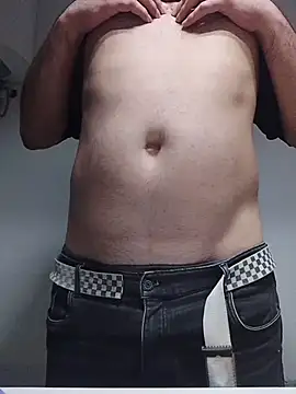 Passivello9 online show from 12/18/25, 02:17