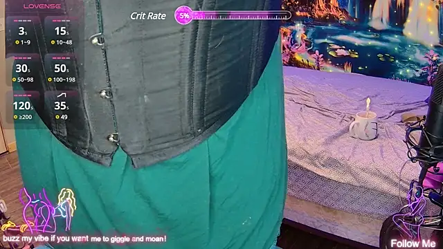 Snapshot of Faye_Wilde chatting on 01/04/25, 04:22 Faye Wilde online show from 01/04/25, 04:22