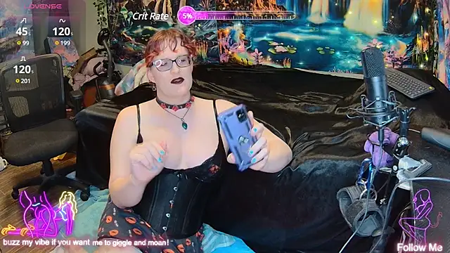 Snapshot of Faye_Wilde chatting on 03/10/25, 05:00 Faye Wilde online show from 03/10/25, 05:00