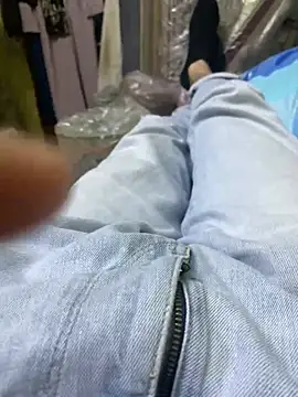 Snapshot of TurkishBigPenis chatting on 12/11/24, 03:05 TurkishBigPenis online show from 12/11/24, 03:05