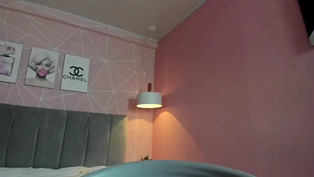 dolly zoe online show from 01/14/25, 05:19