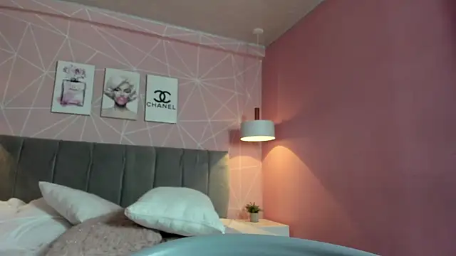 dolly zoe online show from 01/18/25, 05:10