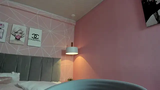 dolly zoe online show from 01/22/25, 05:48