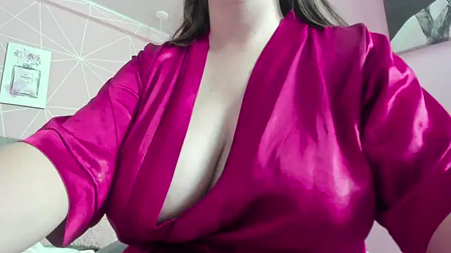 dolly zoe online show from 03/08/25, 12:22