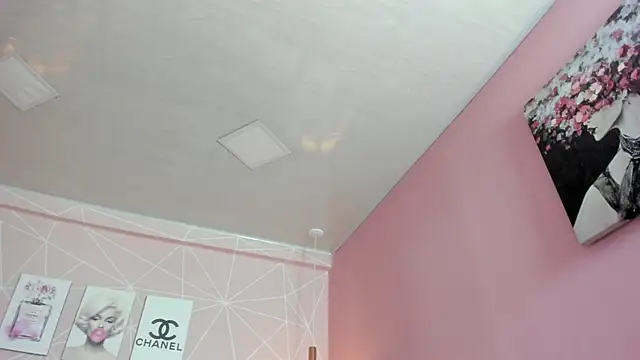 dolly zoe online show from 09/15/25, 09:37