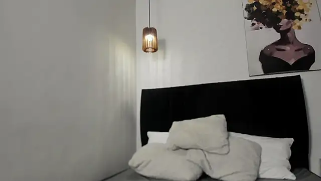 dolly zoe online show from 03/14/26, 05:02