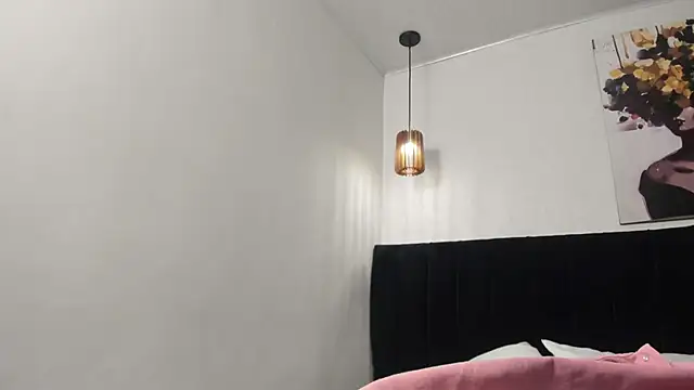 dolly zoe online show from 04/14/26, 05:24