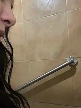 xocrybaby online show from 12/20/24, 05:51