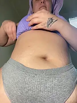 xocrybaby online show from 01/31/25, 06:47