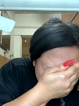 xocrybaby online show from 10/22/25, 03:23