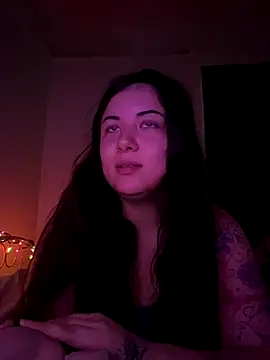 xocrybaby online show from 11/25/25, 05:02