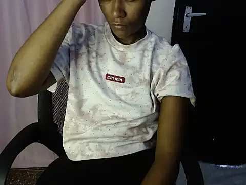 savage laura online show from 10/25/25, 08:00