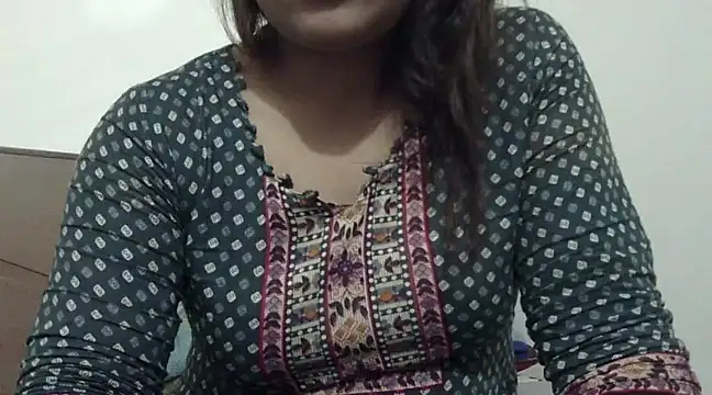 shekira99 online show from 03/13/25, 08:43