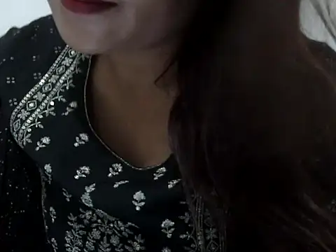 shekira99 online show from 10/20/25, 12:38