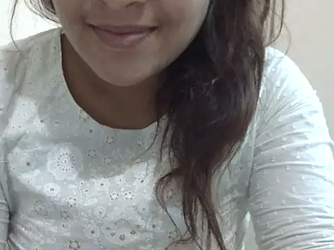 shekira99 online show from 11/25/25, 06:02