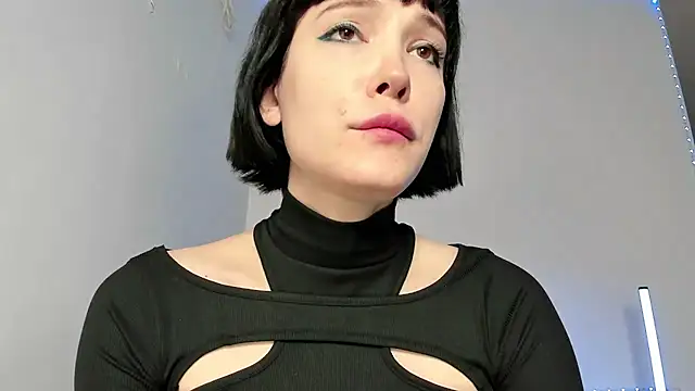 dollmore online show from 01/05/25, 06:24