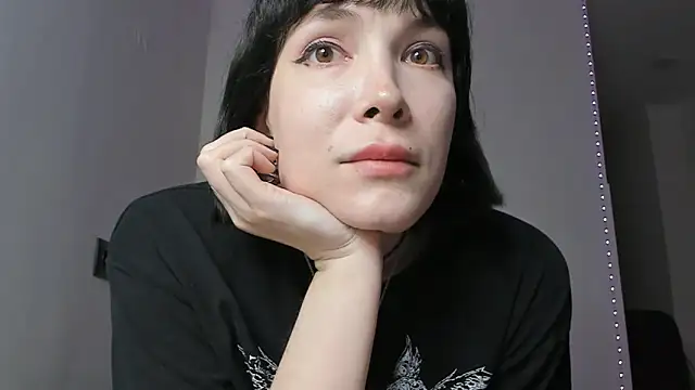 dollmore online show from 02/18/25, 07:30