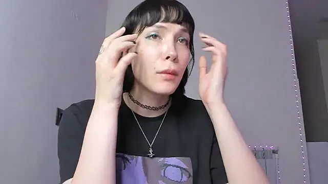 dollmore online show from 02/27/25, 08:20