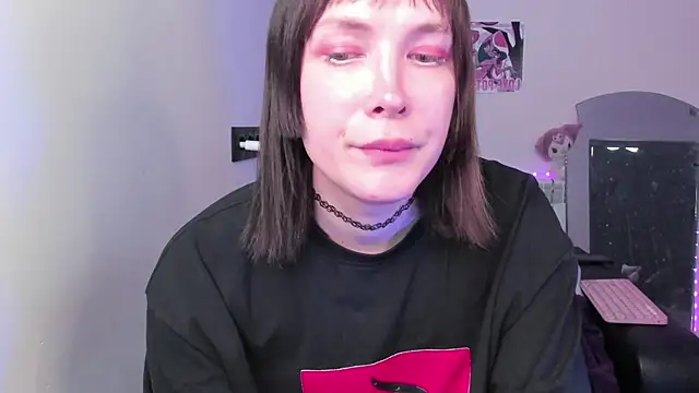 dollmore online show from 04/18/26, 02:54